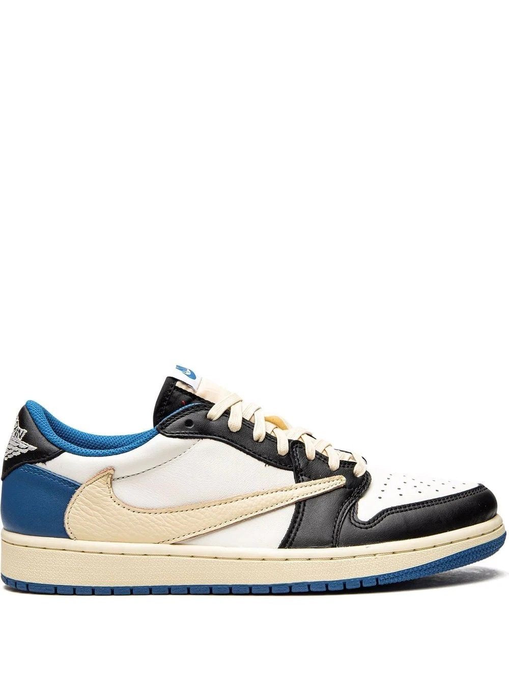 Nike Dunk Travis Scot